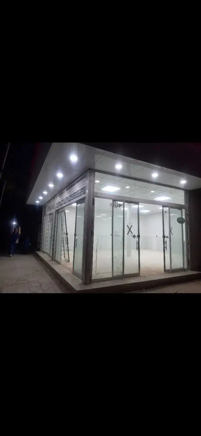 نبش چهارراه سام (املاک تاج)|اجارهٔ مغازه و غرفه|زابل, |دیوار