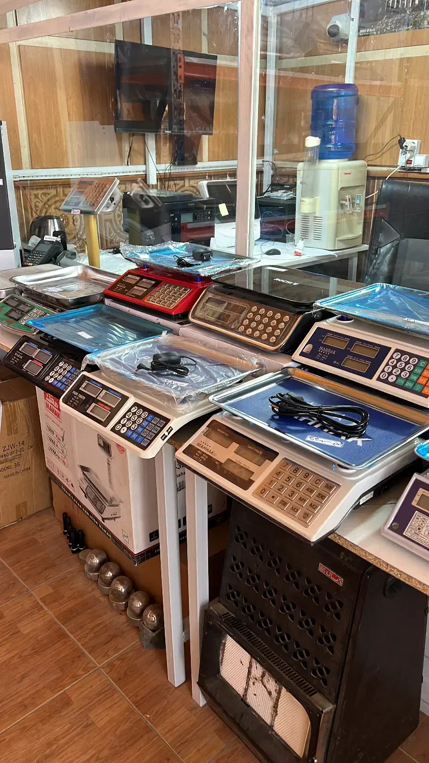 فروشگاه شیراز توزین|فروشگاه و مغازه|شیراز, وزیرآباد|دیوار