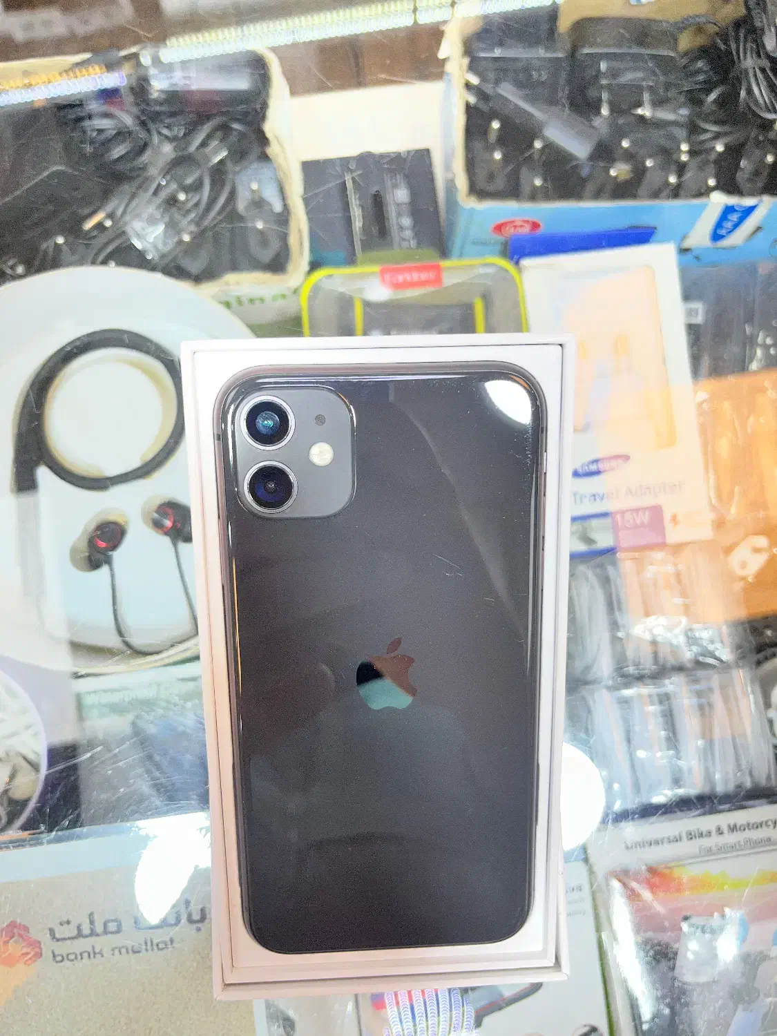 iphone11تمیز و در حد|موبایل|تهران, هفت چنار|دیوار