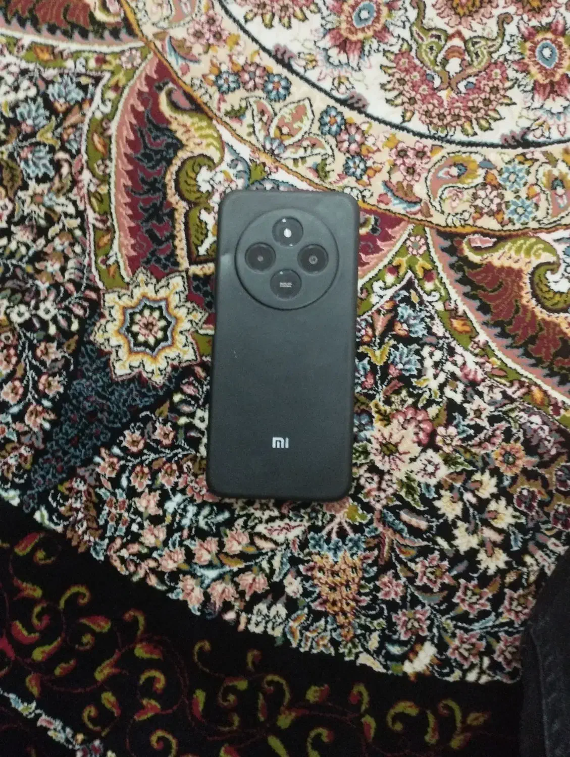 سلام یک عدد موبایل شیامی به فروش میرسد|موبایل|خمام, |دیوار