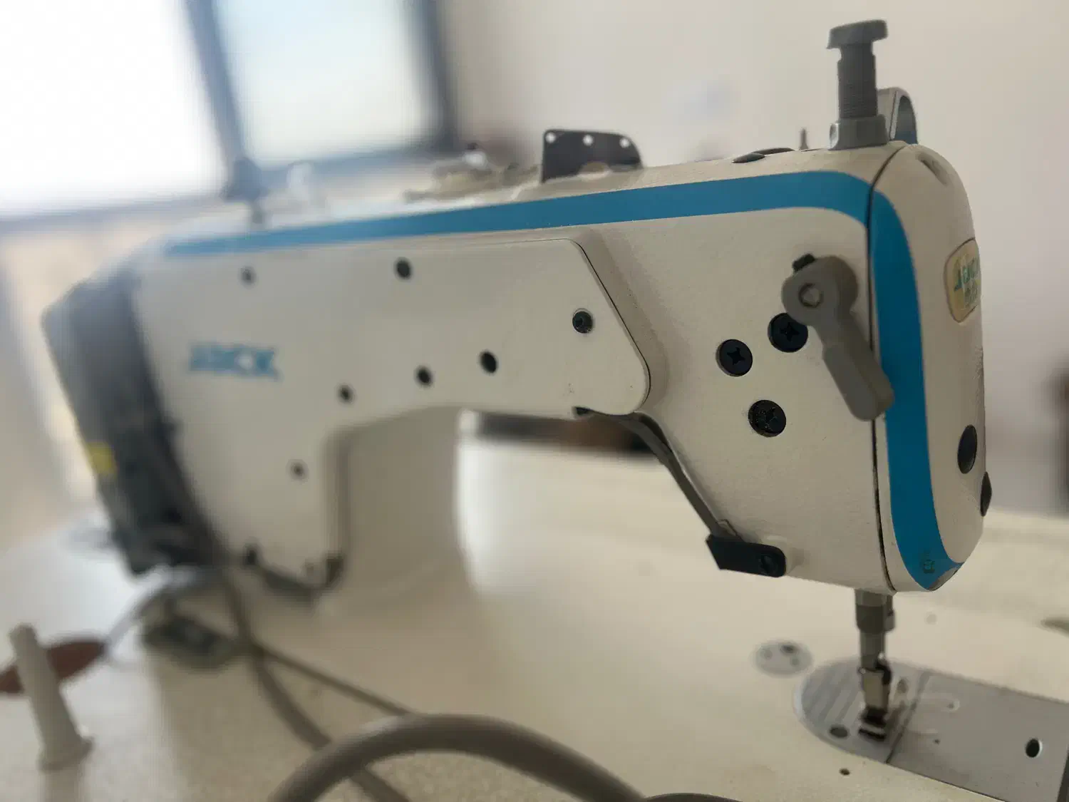 چرخ راسته دوز جک|چرخ خیاطی و ریسندگی|شیراز, وحدت|دیوار