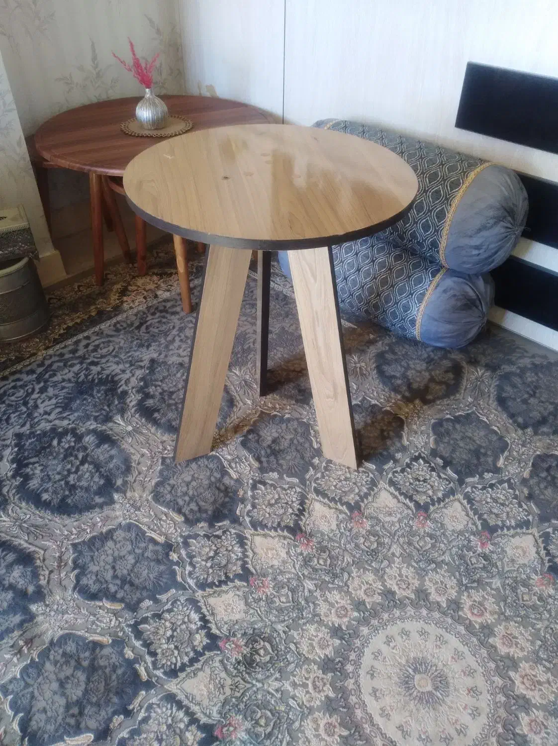 میزخاطره|مبلمان خانگی و میز عسلی|مهاجران, |دیوار