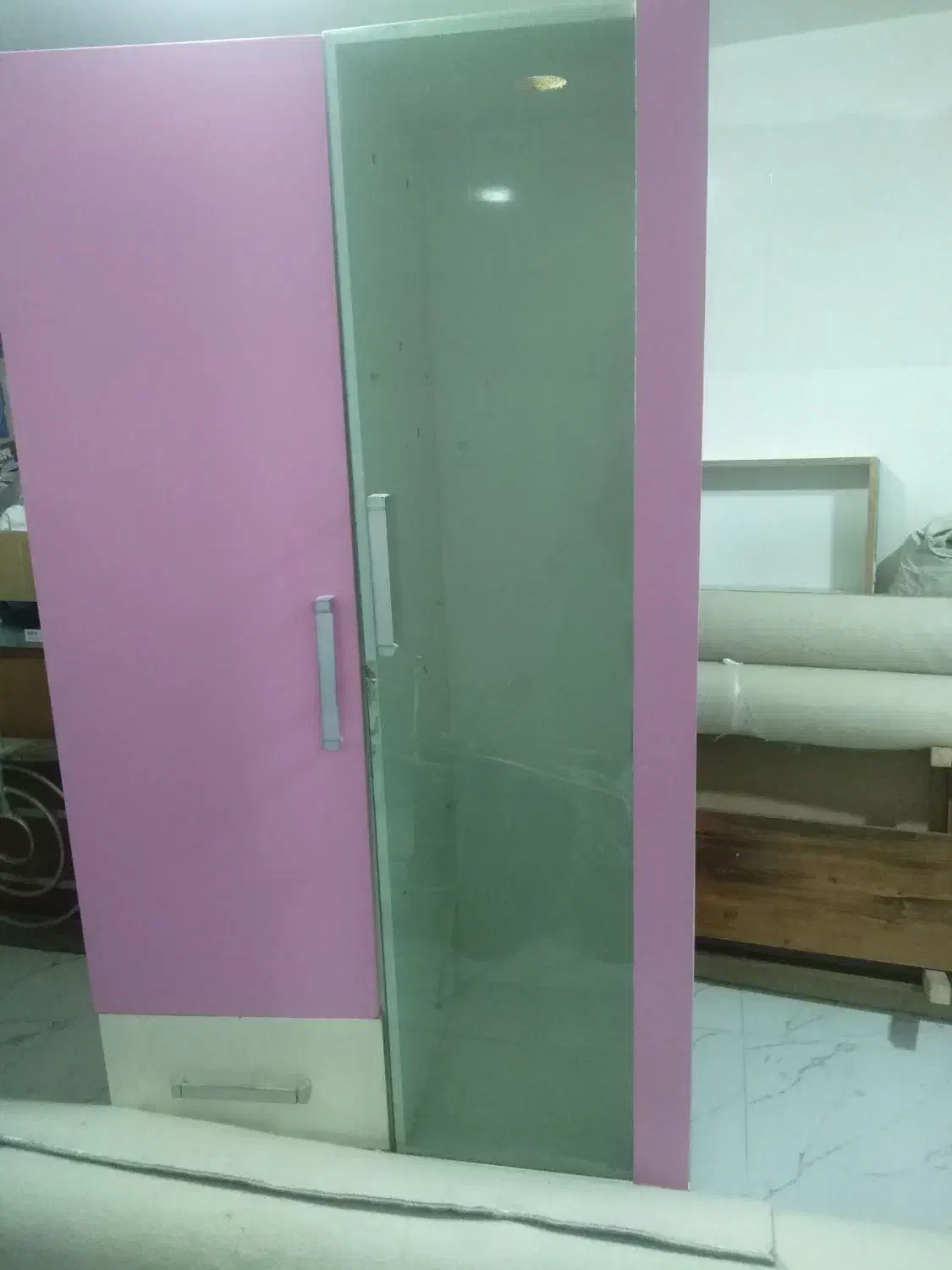 کمد ویترین دار کودک|جاکفشی، کمد، دراور|نی‌ریز, |دیوار