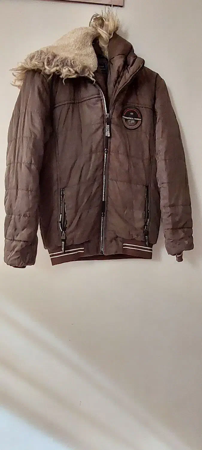 لباس پسرانه|لباس|قم, حاج خلیل|دیوار