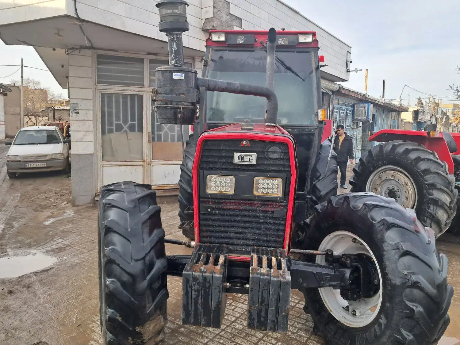 تراکتور ۳۹۹جفت مدل ۹۸|خودرو سنگین|تربت‌حیدریه, فتح المبین|دیوار