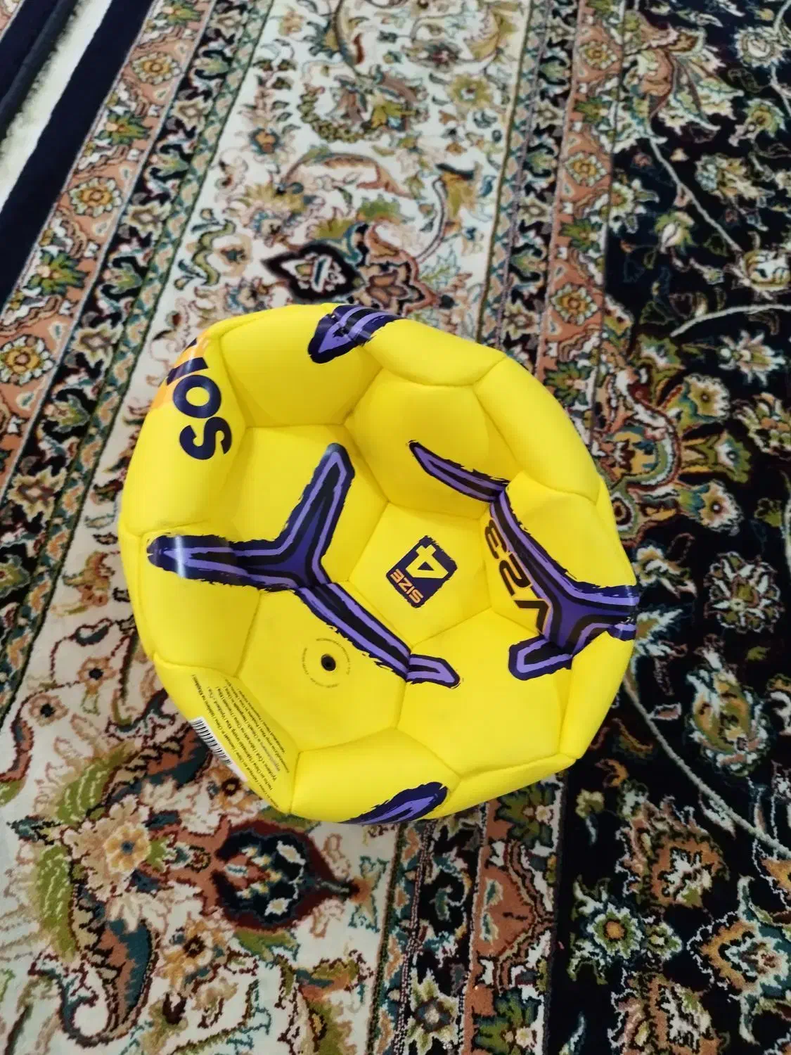 توپ فوتبال کاملا نوو|ورزشهای توپی|گرمدره, |دیوار