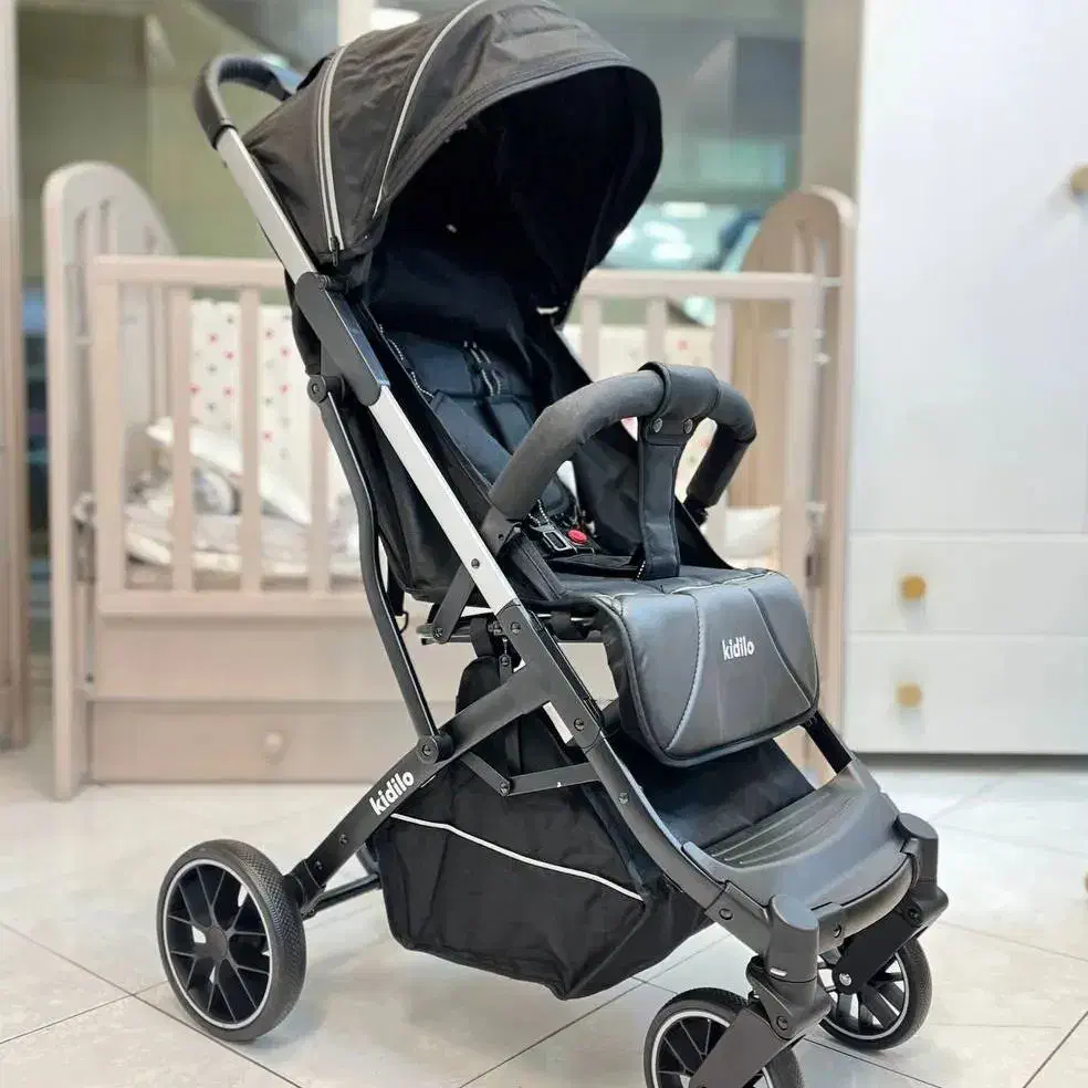 کالسکه تاشو رو ب مادر|کالسکه و لوازم جانبی|اهواز, مهرشهر|دیوار