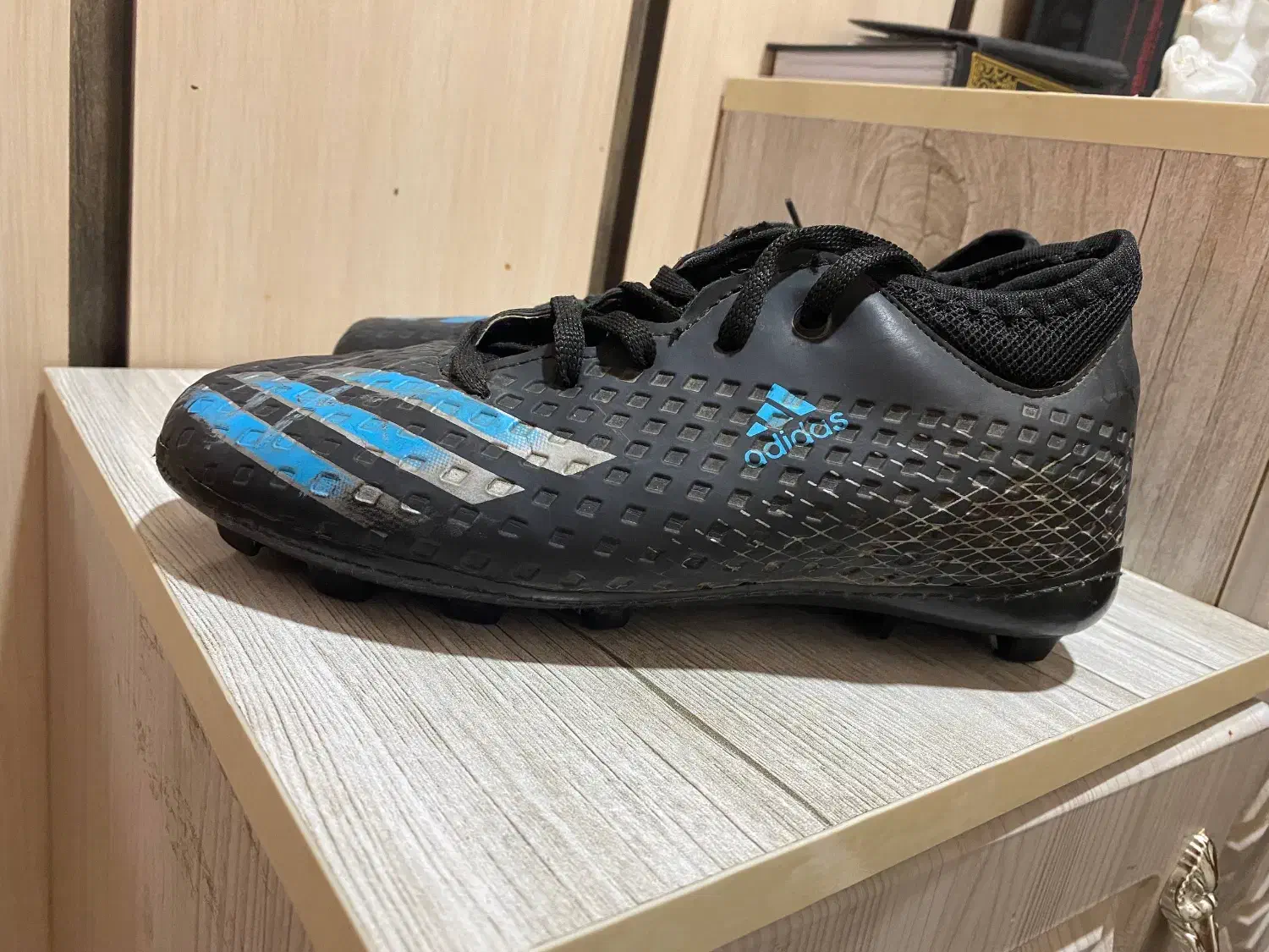 کفش چمن فوتبال|کیف، کفش، کمربند|مشهد, فرهنگیان (شهرک غرب)|دیوار