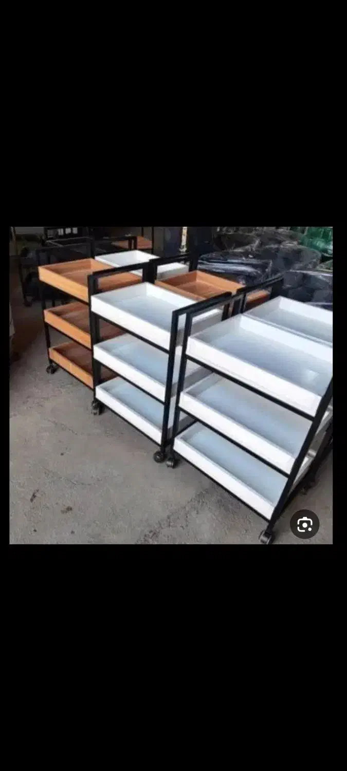 ترولی|آرایشگاه و سالن‌های زیبایی|شیراز, بید زرد|دیوار