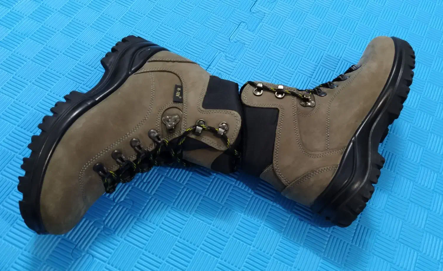 کفش|کوهنوردی و کمپینگ|خرم‌آباد, |دیوار