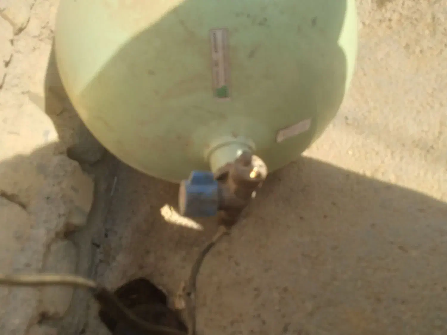 کپسول یا مخزن گاز سی ان جی|قطعات یدکی و لوازم جانبی|صائین قلعه, |دیوار