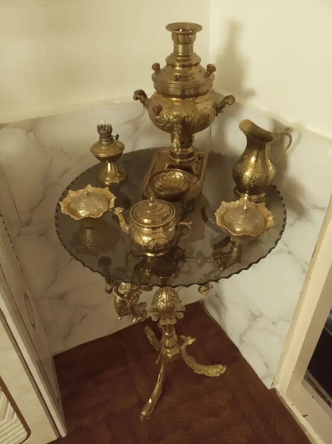 سرویس برنجی آنتیک کامل|کلکسیون اشیاء عتیقه|اقبالیه, |دیوار