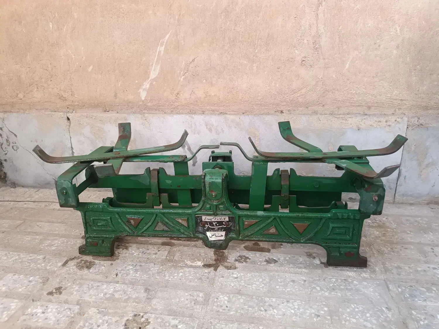 ترازو قدیمی|صنایع دستی و سایر لوازم تزئینی|فولادشهر, A4|دیوار