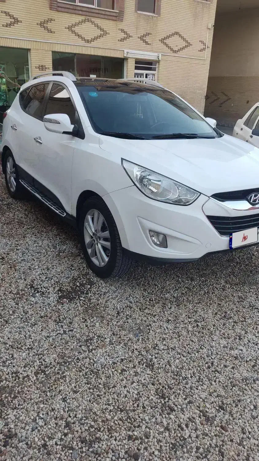 توسان ۲۰۱۴|خودرو سواری و وانت|اصفهان, شهرک صنعتی امیرکبیر (شاپور جدید)|دیوار