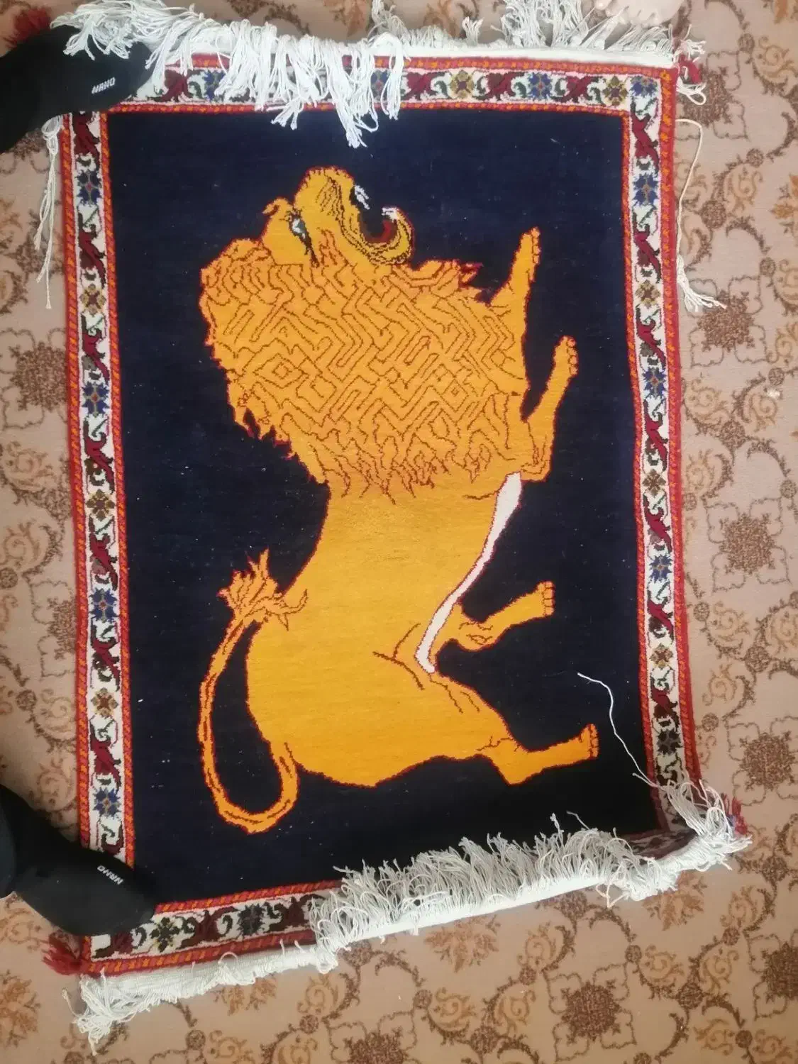 قالبچه شیر تابلو فرش|فرش|مرودشت, رامجرد یک|دیوار