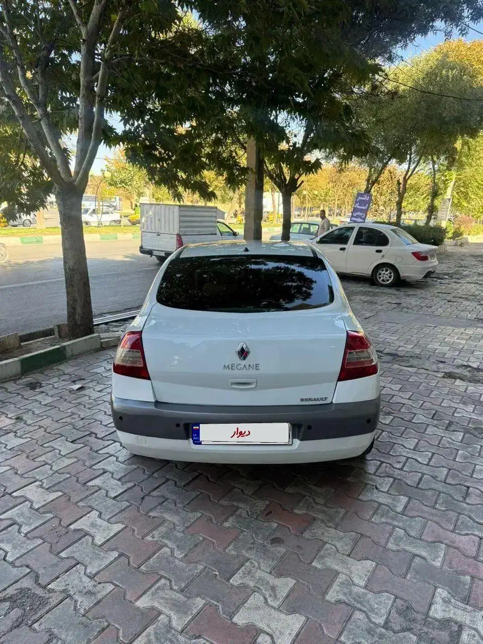 مگان ۲۰۰۰ مدل ۹۱|خودرو سواری و وانت|بروجرد, |دیوار