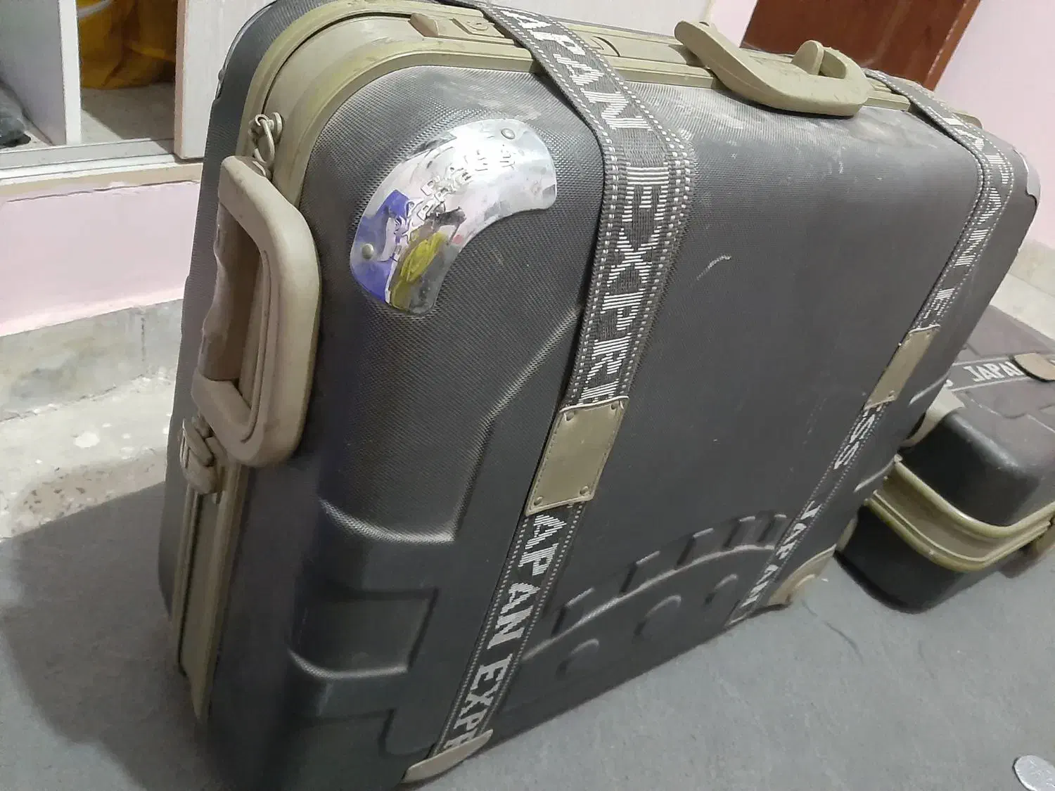 ساک مسافرتی|کیف، کفش، کمربند|شهریار, دهشاد بالا|دیوار