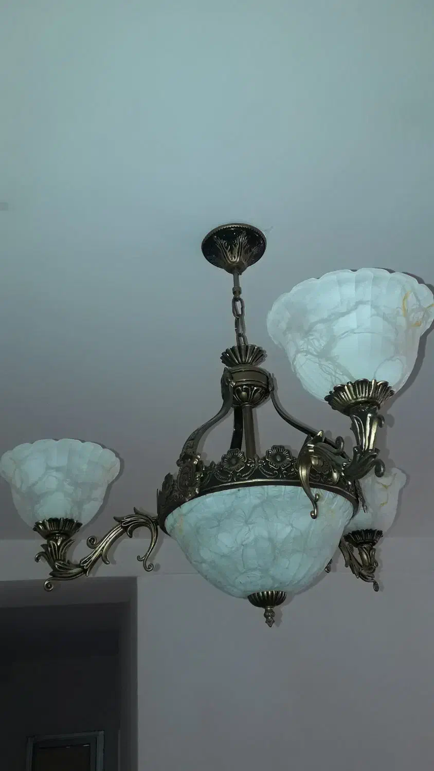 لوستر ۳ شاخه|لوستر و چراغ آویز|گنبد کاووس, |دیوار