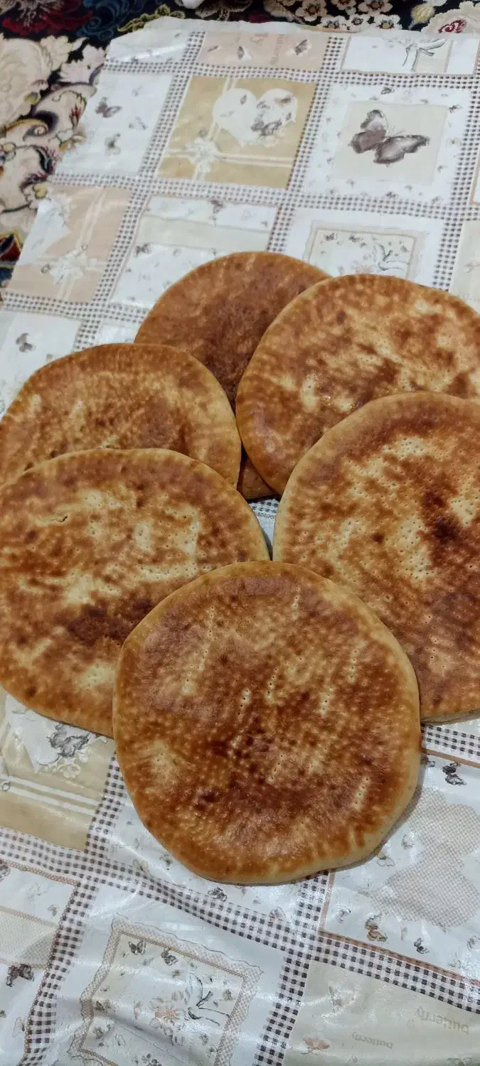 نان محلی و فتیر|خوردنی و آشامیدنی|قم, شهر قائم|دیوار