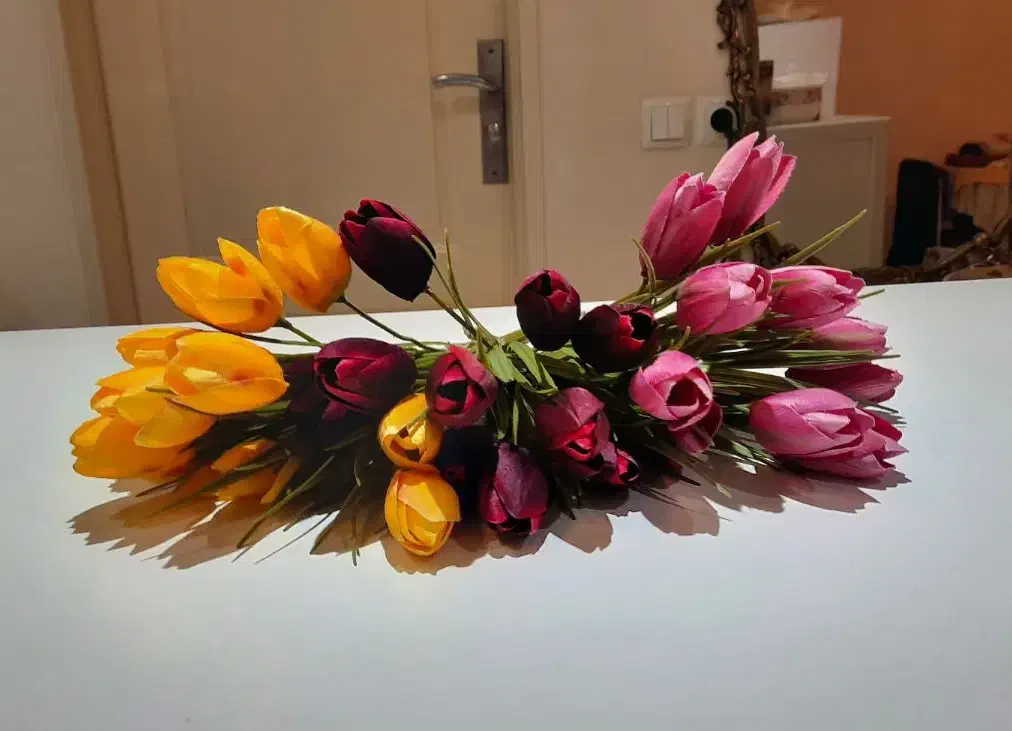 گل لاله|گل مصنوعی|کرج, باغستان|دیوار