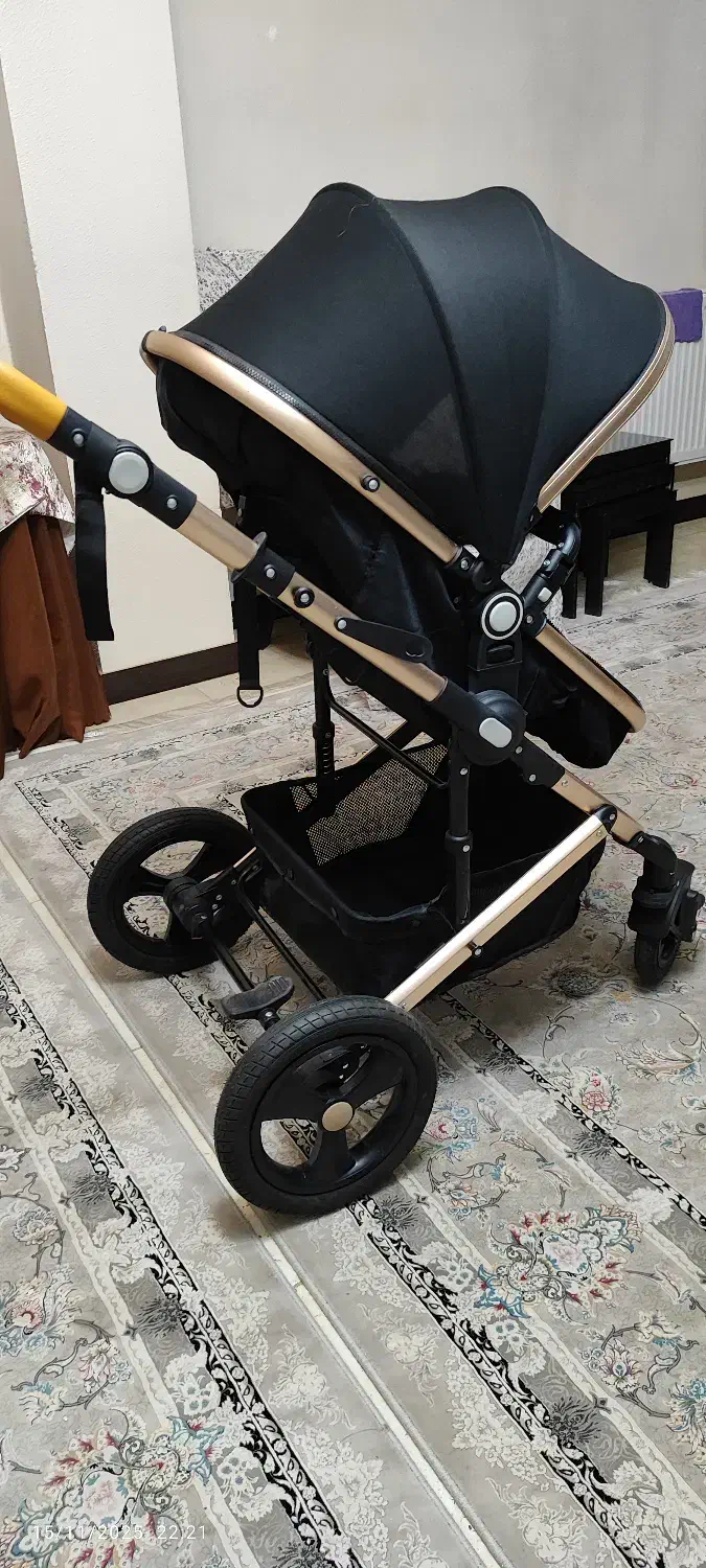 فروش کالسکه بلکو|کالسکه و لوازم جانبی|شاهین‌شهر, ۹ دی|دیوار