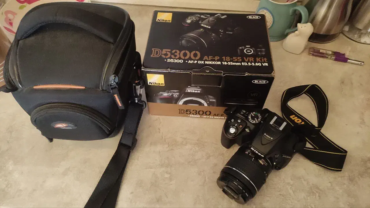 دوربین نیکون d5300|دوربین عکاسی و فیلم‌برداری|همدان, |دیوار