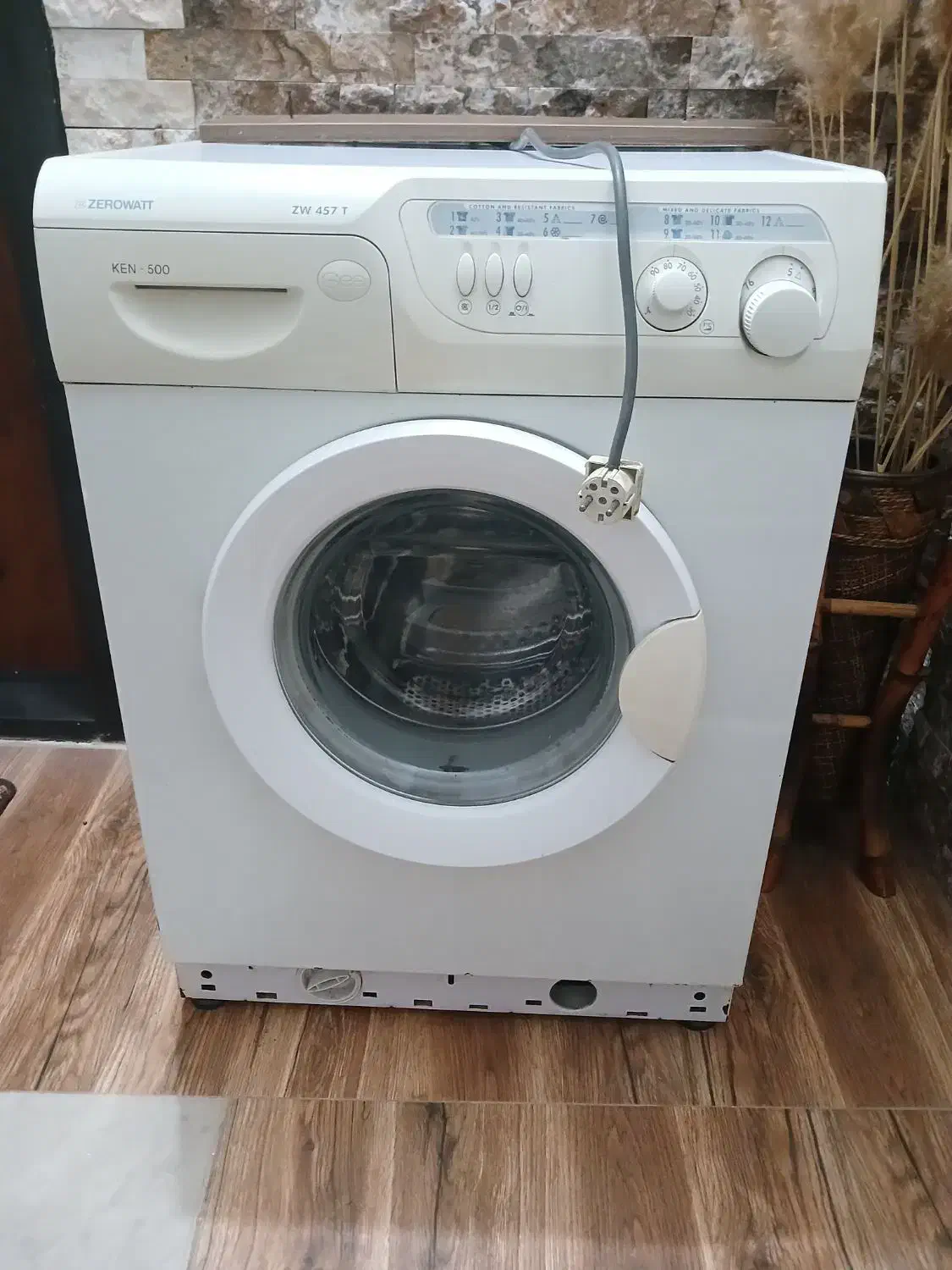 ماشین لباسشویی زیروات ایتالیا|ماشین لباسشویی و خشککن لباس|تاکستان, |دیوار