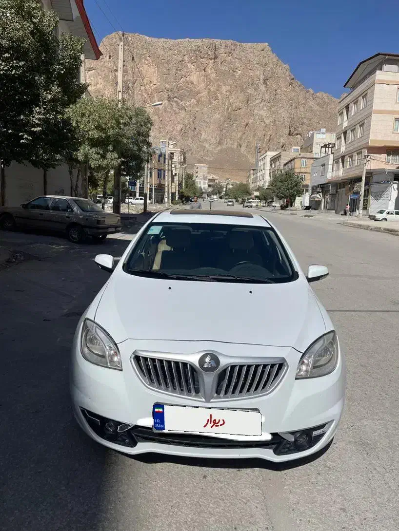 برلیانس H330 اتوماتیک 1500cc، مدل ۱۳۹۵|خودرو سواری و وانت|کرمانشاه, |دیوار