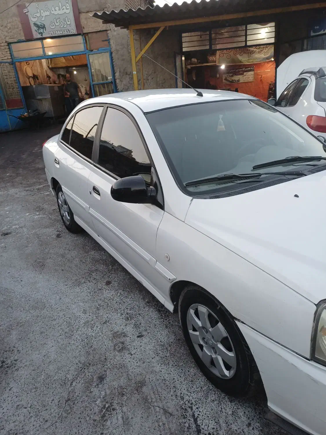 ریو ۸۵ سفید|خودرو سواری و وانت|تبریز, |دیوار