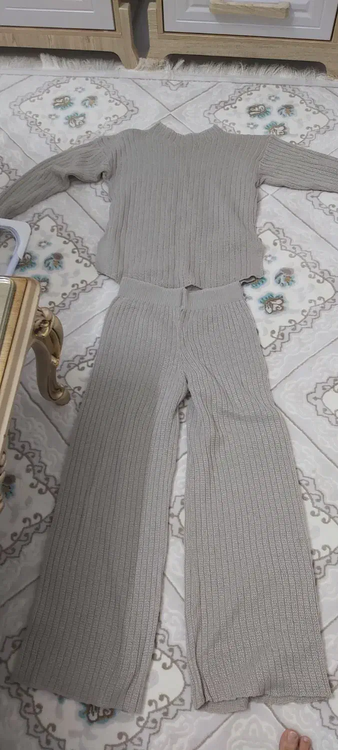 پیراهن و شلوار بافت|لباس|قم, بنیاد|دیوار