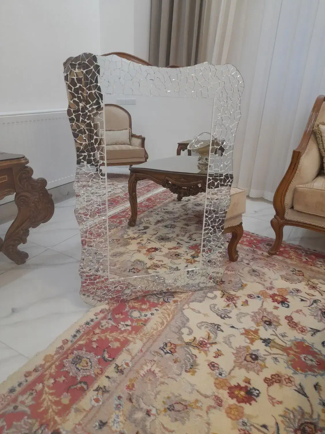 آینه|آینه|تبریز, |دیوار