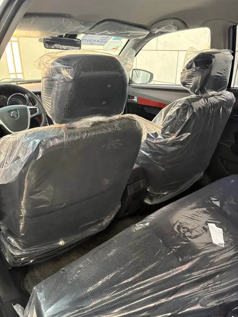 دنا پلاس ۶ دنده ۱۴۰۴|خودرو سواری و وانت|اصفهان, ابر|دیوار