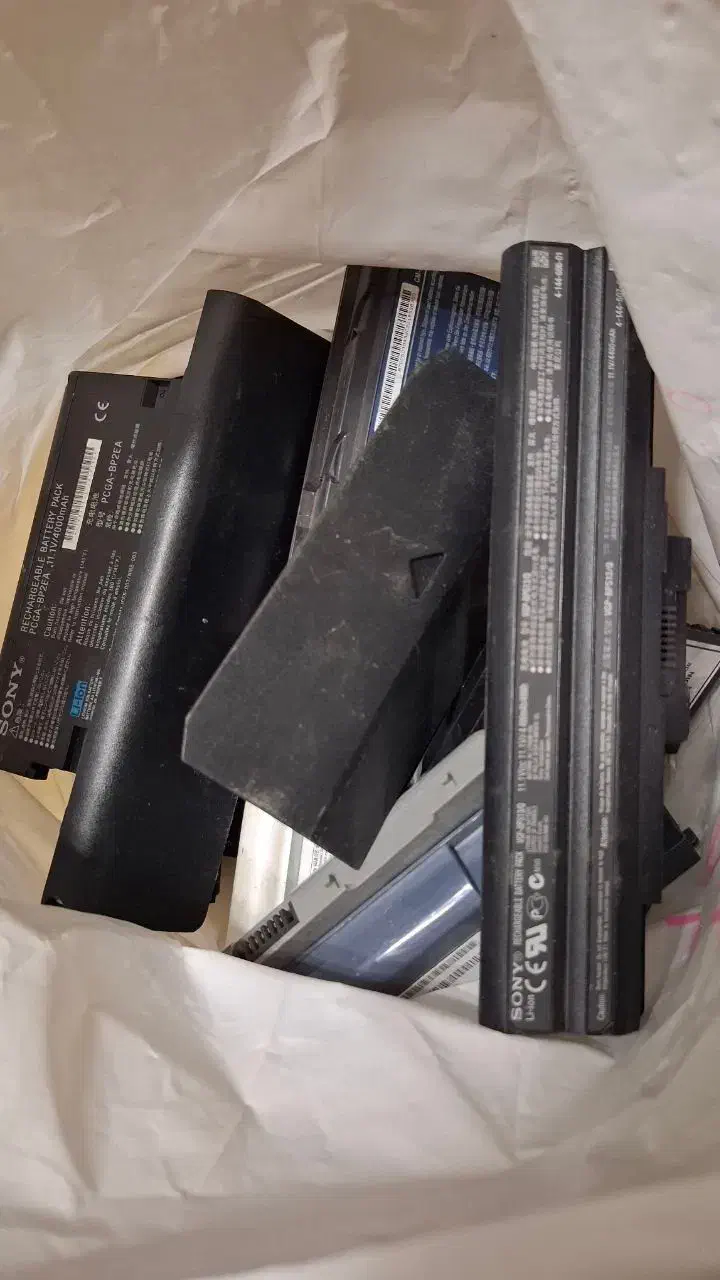 انواع باطری لب تاب|قطعات و لوازم جانبی رایانه|اسلامشهر, شهرک مهدیه|دیوار