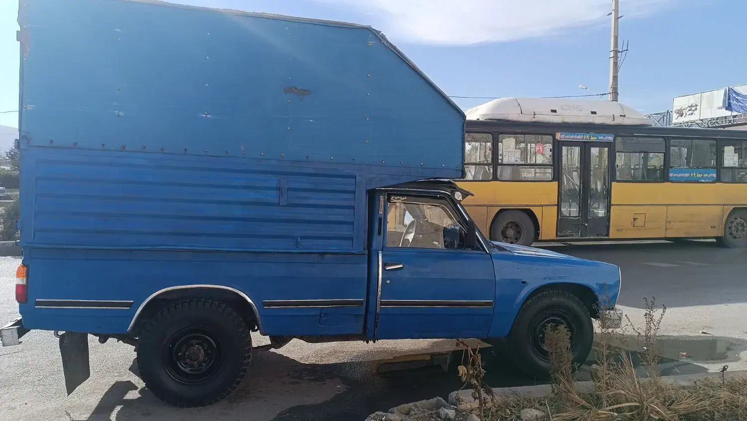 وانت نیسان 85|خودرو سواری و وانت|شیراز, گلشن|دیوار