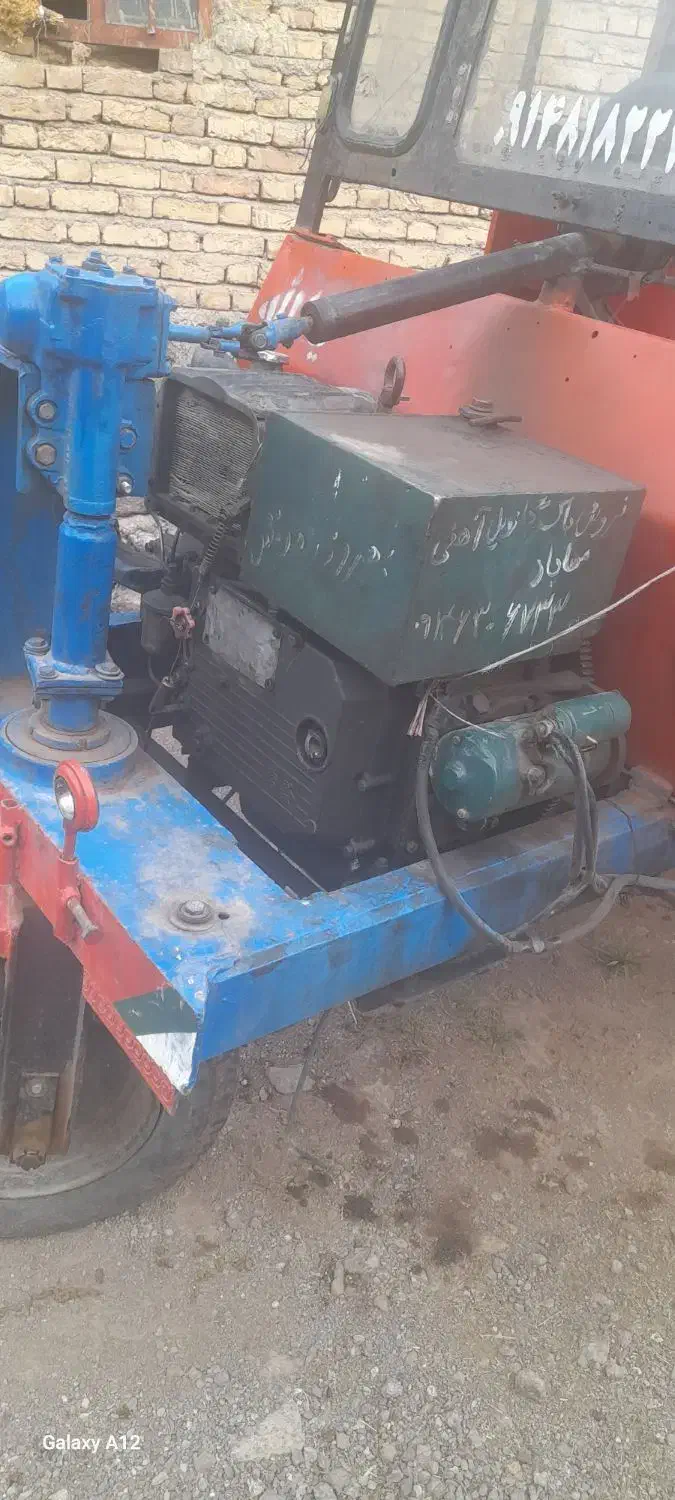 یک دامپر سه چرخه|خودرو سنگین|سراب, |دیوار