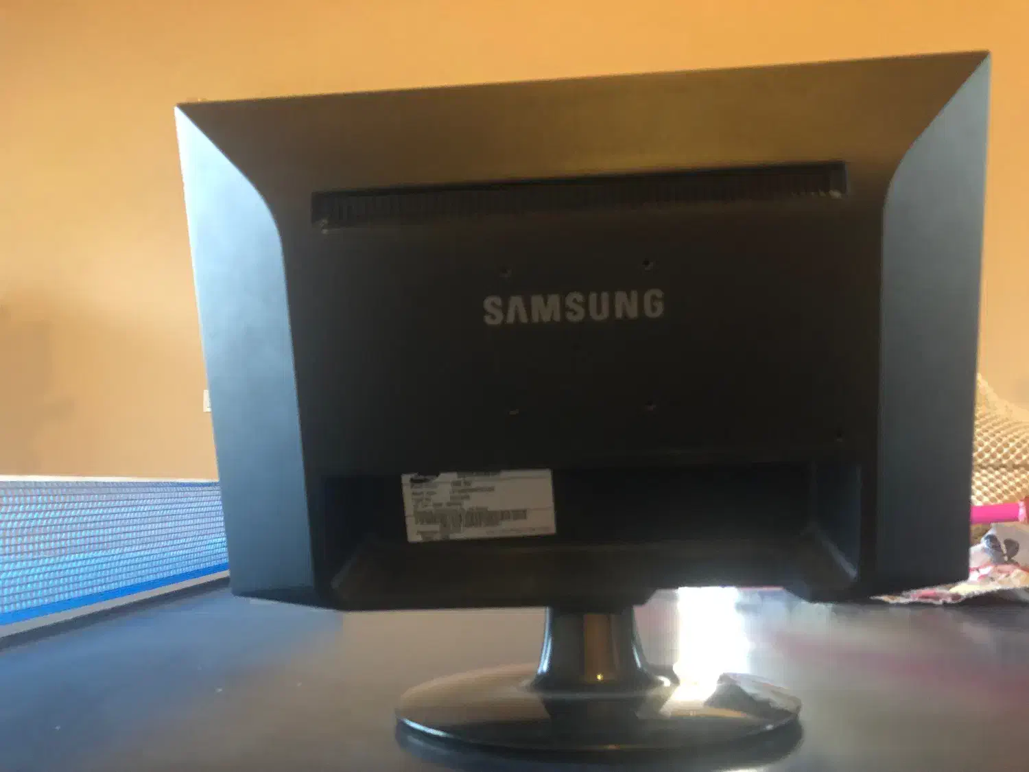 مانیتور ۱۹اینچ lCD|قطعات و لوازم جانبی رایانه|نوشهر, |دیوار