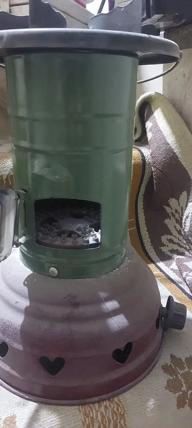 چراغ گازی یا والور وبخاری برقی|بخاری، هیتر، شومینه|محمدشهر, همایون ویلا|دیوار