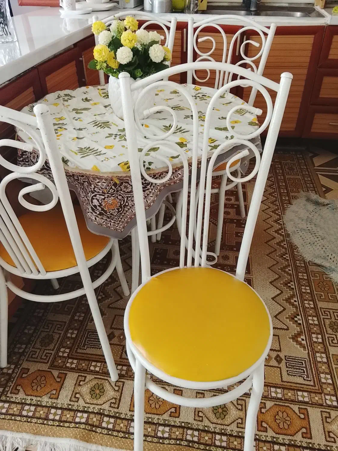 میز نهارخوری فلزی|میز و صندلی غذاخوری|مشهد, کوشش|دیوار