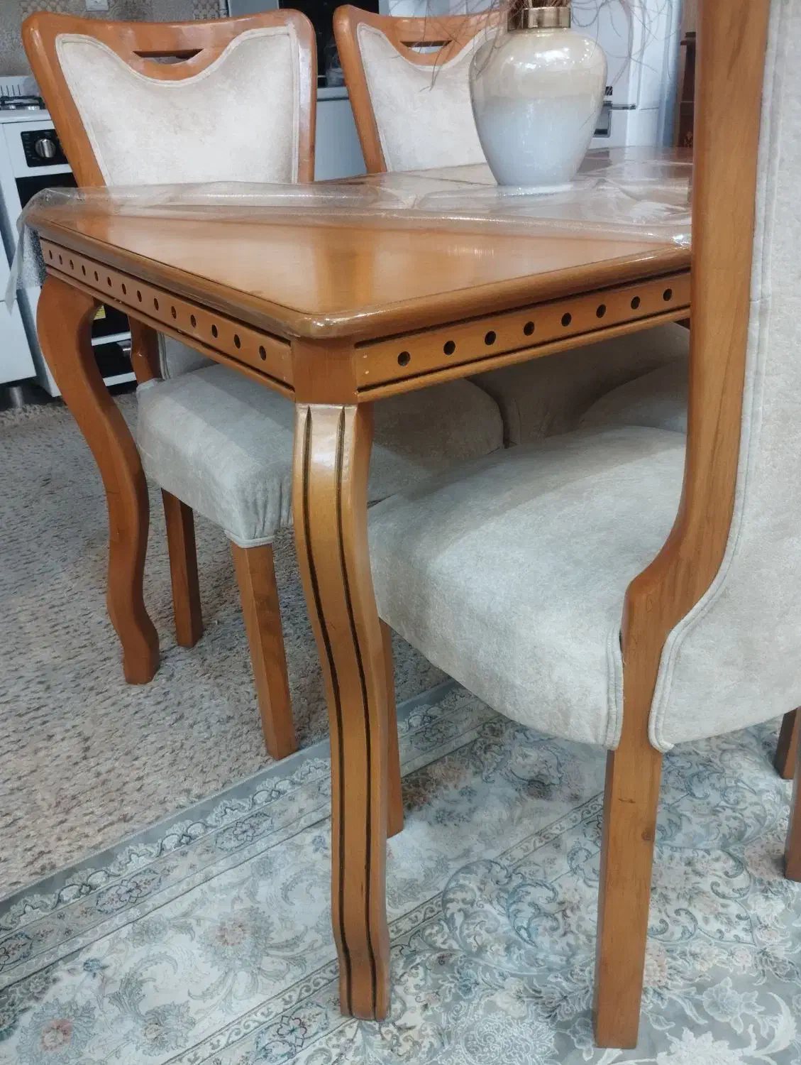 میز ناهارخوری ۴نفره(نو) فروش فوری|میز و صندلی غذاخوری|شاهینشهر, دهخدا|دیوار