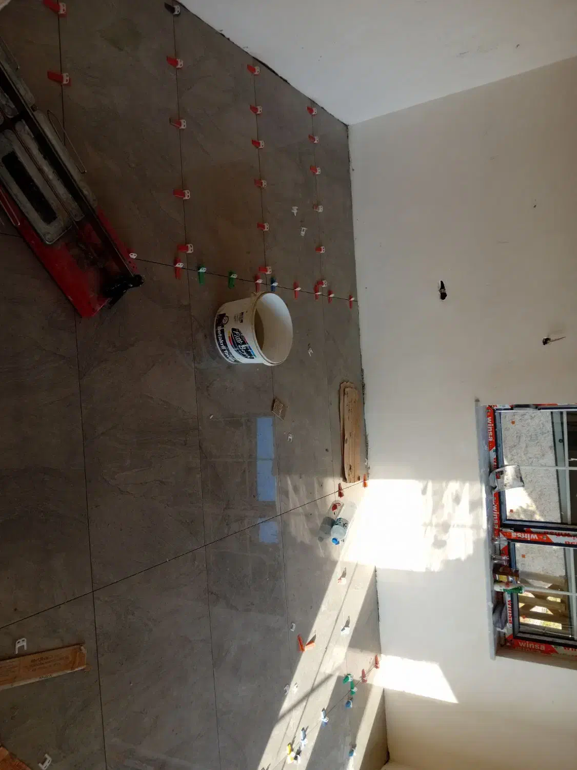 سرامیک کاری و کاشی چسبی|خدمات پیشه و مهارت|گنبد کاووس, |دیوار