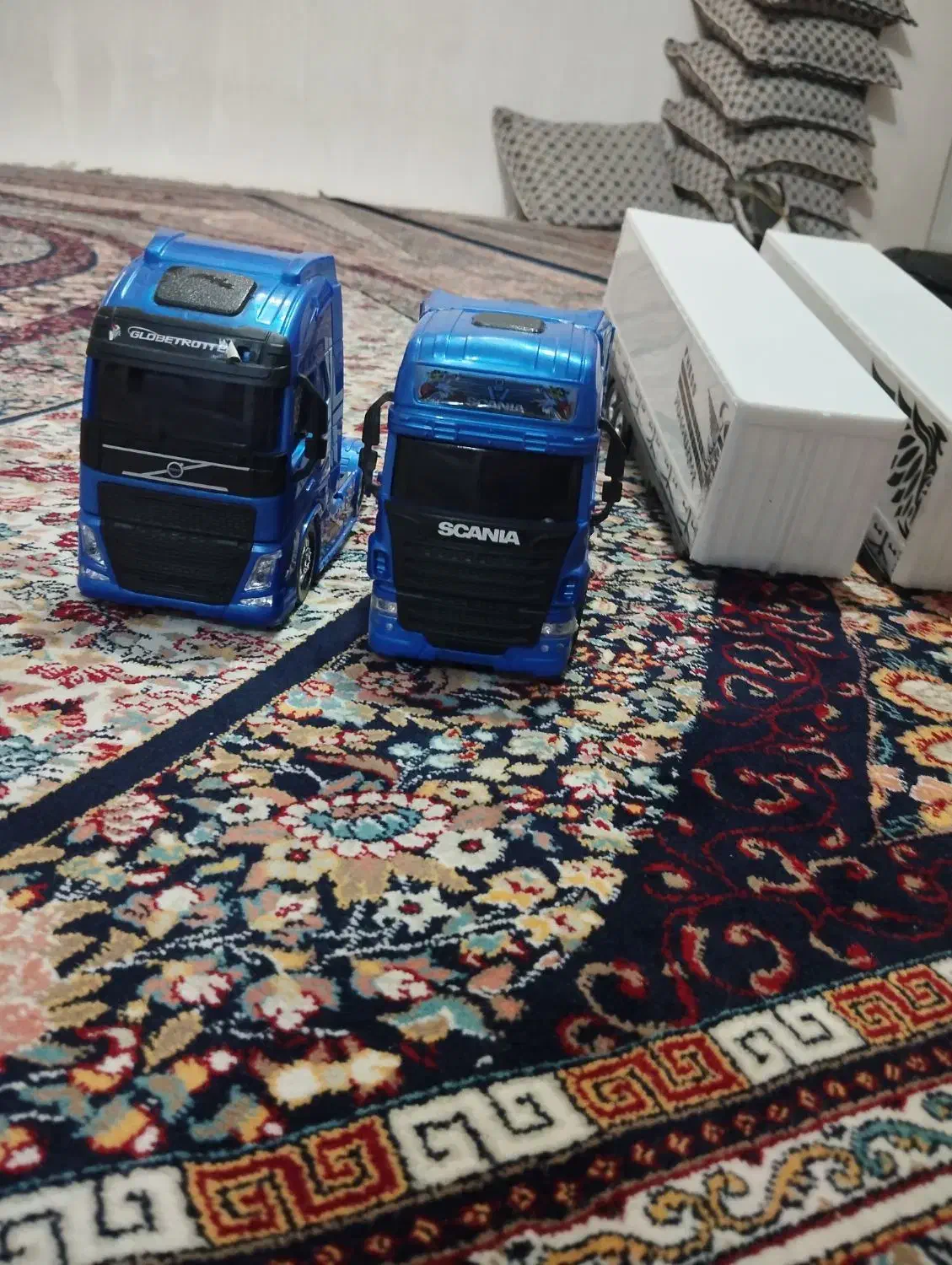 تریلی اسباب‌بازی|اسباب‌‌بازی|قرچک, میرزائی شمالی|دیوار