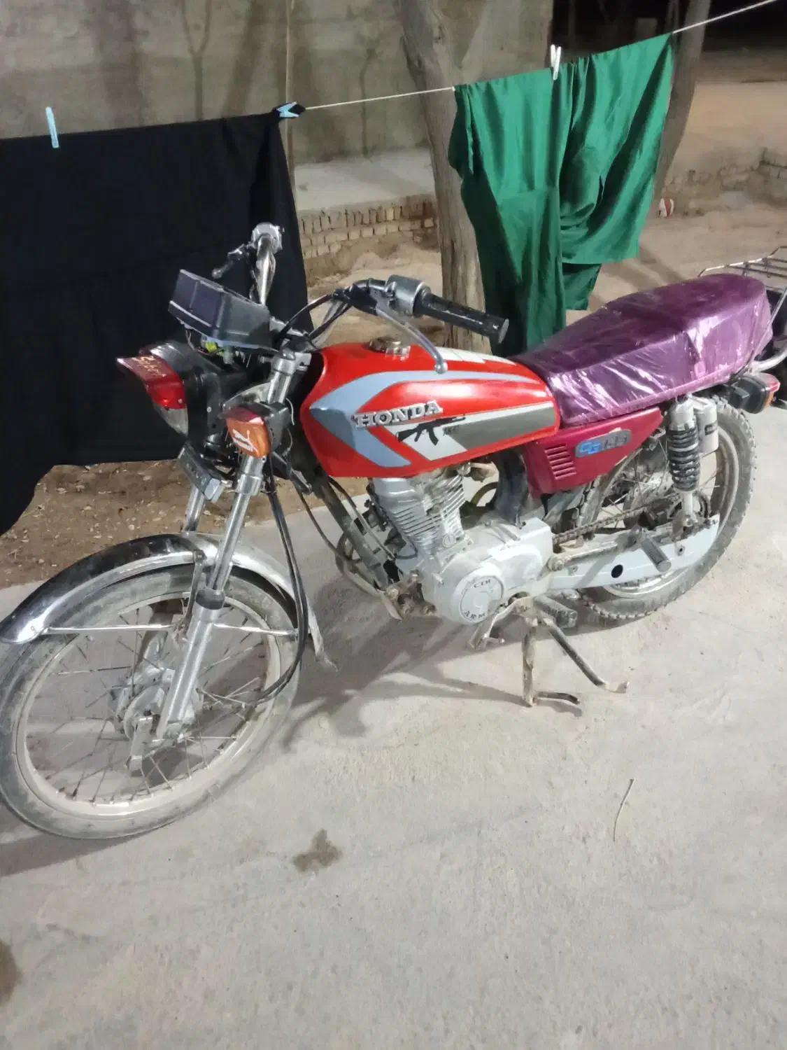 سلام خسته نباشید موتور فروشی بسیار تر و تمیز|موتورسیکلت|جوادآباد, |دیوار