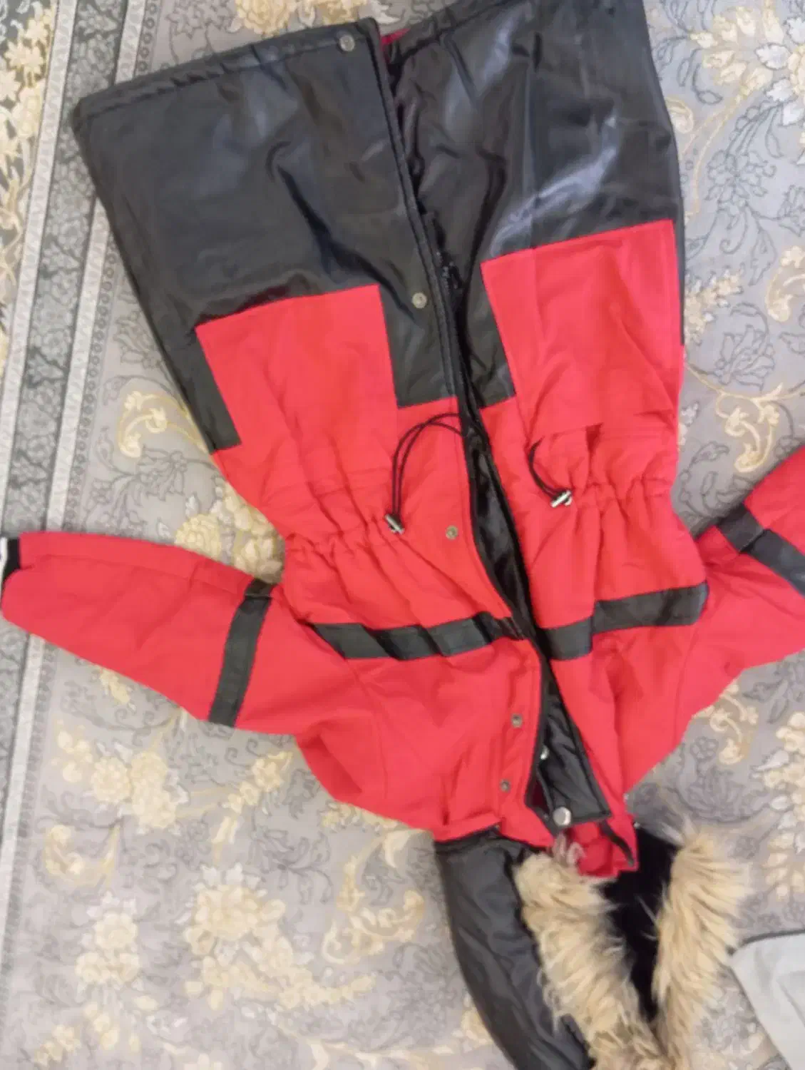 یک پافروپالتوی طرح بارانی درحدنو|لباس|قرچک, باقرآباد|دیوار