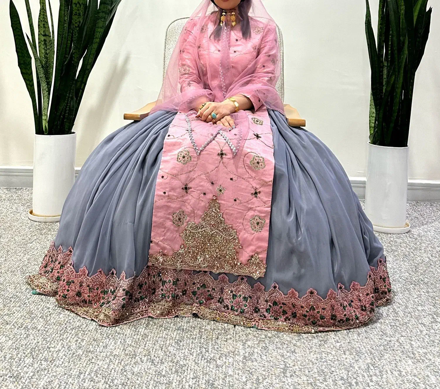 لباس محلی درجه|لباس|دهدشت, |دیوار