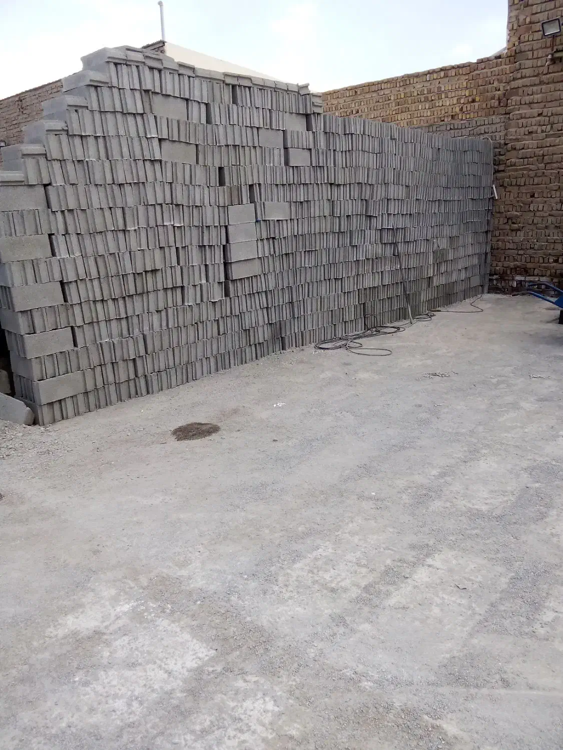 تولید بلوک سبک و سنگین|مصالح و تجهیزات ساختمان|کرج, شهرک سهرابیه|دیوار