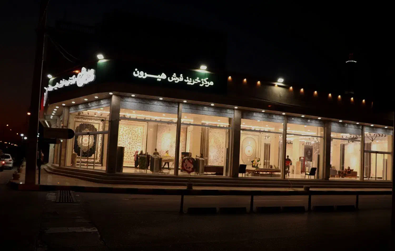 نیرو فروشنده و خدماتی|استخدام خدمات فروشگاه و رستوران|بندر کنگان, |دیوار