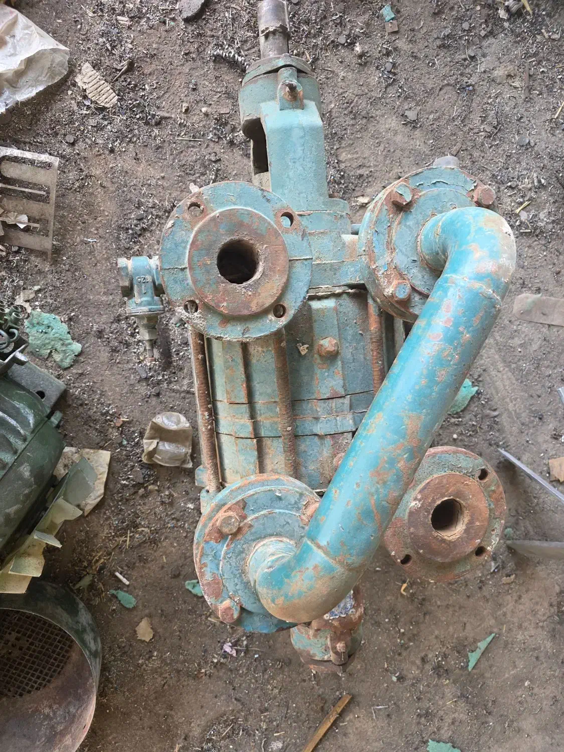 فروش گیربکس پمپ اب الکتروموتور شوت کن|ماشین‌آلات صنعتی|زرقان, |دیوار