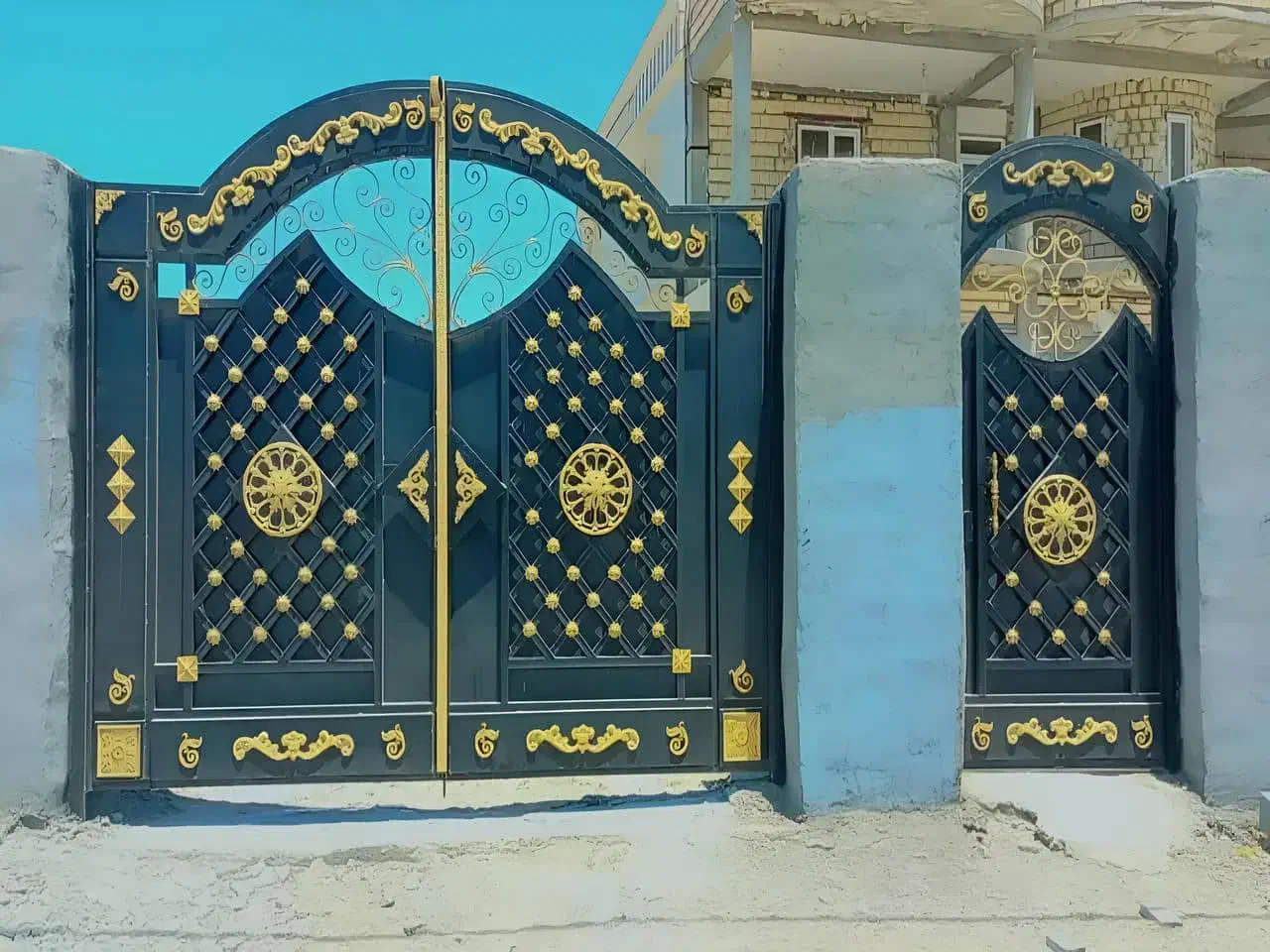 رنگ آمیزی و نقاشی ساختمان|خدمات پیشه و مهارت|دهدشت, |دیوار