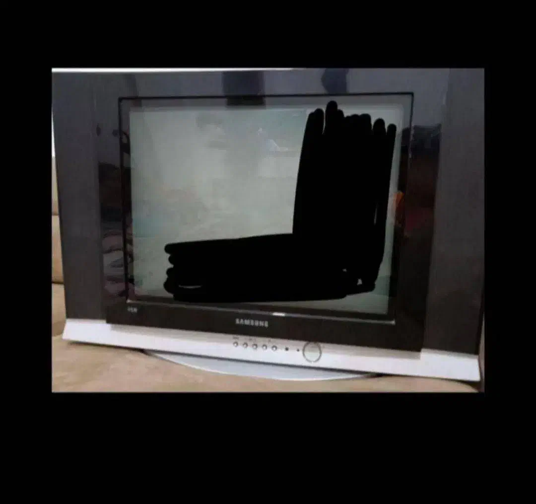 تلویزیون ۲۱ اینچ سامسونگ|تلویزیون و پروژکتور|قرچک, باقرآباد|دیوار