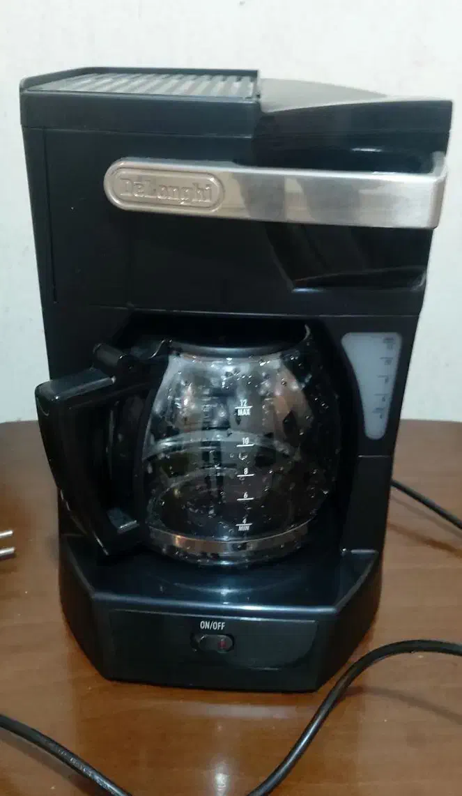 قهوه ساز دلونگی|سماور، چای‌ساز، قهوه‌ساز|فولادشهر, B1|دیوار